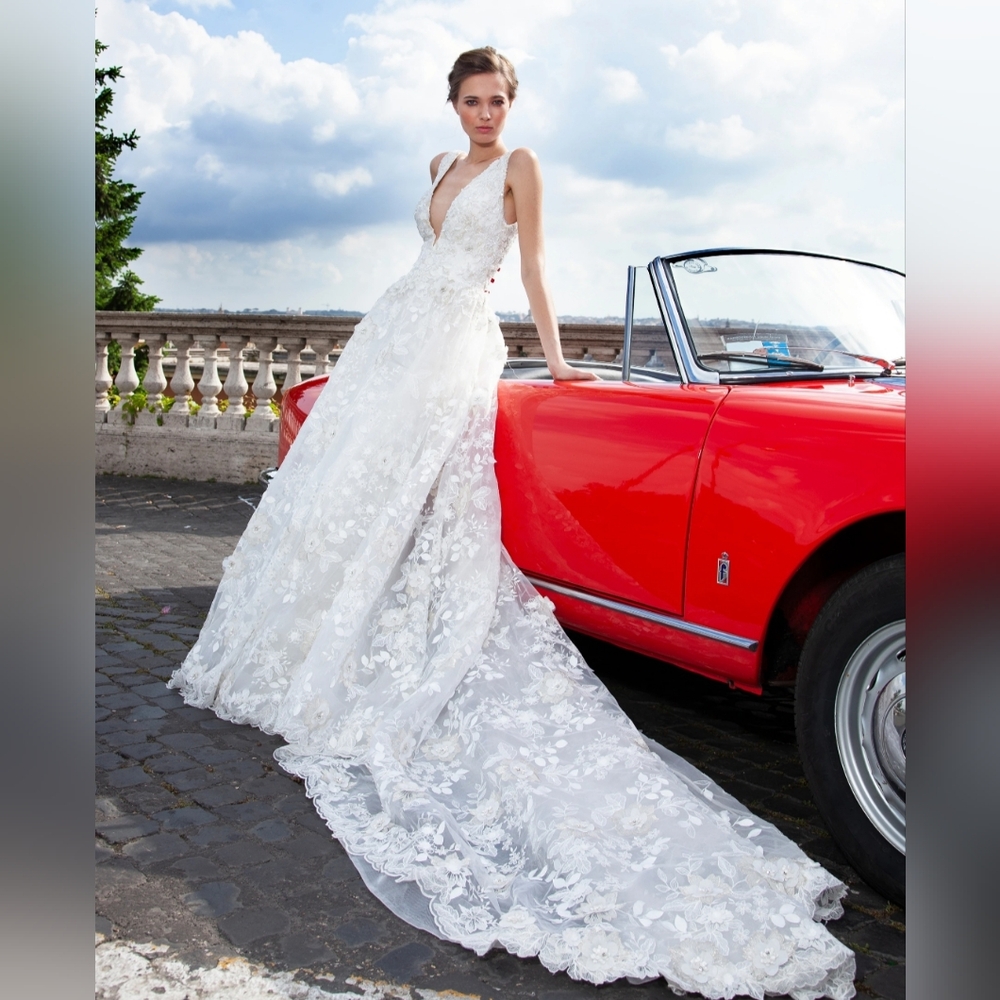 NWT UNWORN Gemy Maalouf Designer Wedding Dress